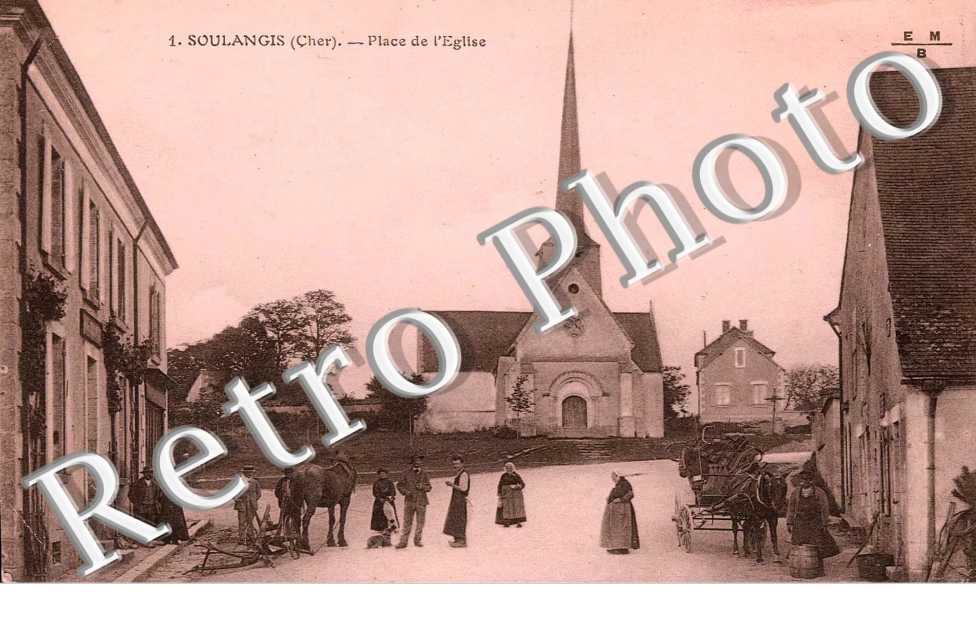 PLACE DE L'EGLISE