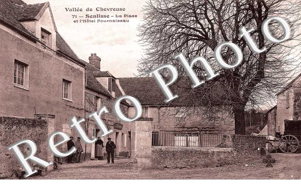 La place et l'hotel Fournaiseau