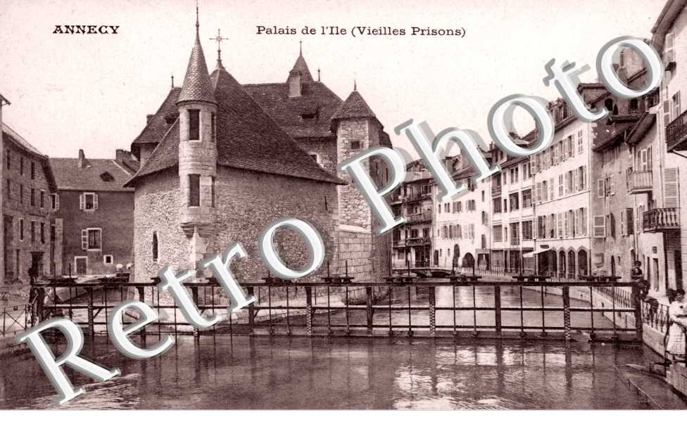 PALAIS DE L'ILE - VIEILLES PRISONS
