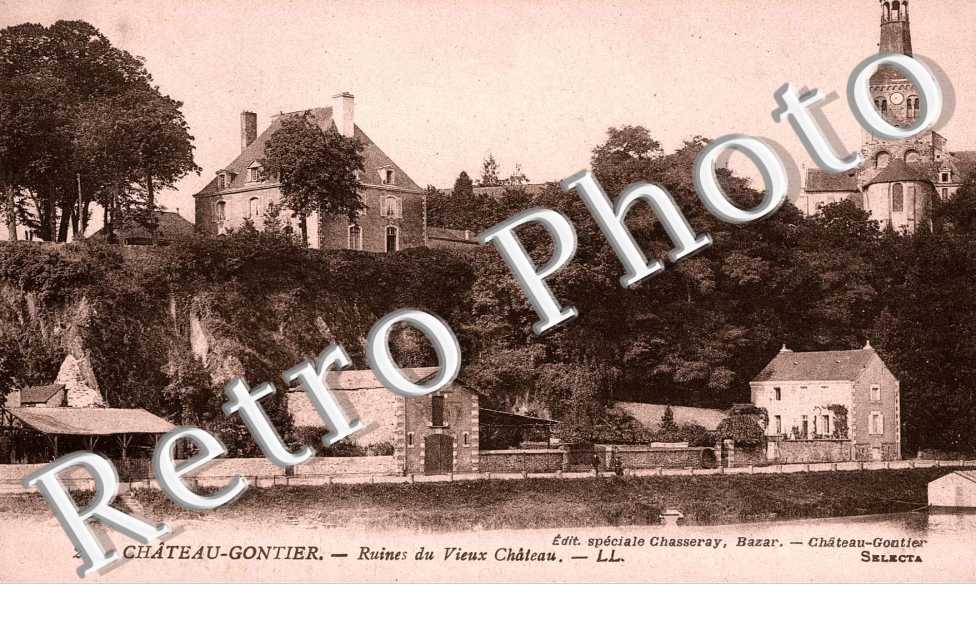 RUINES DU VIEUX CHATEAU