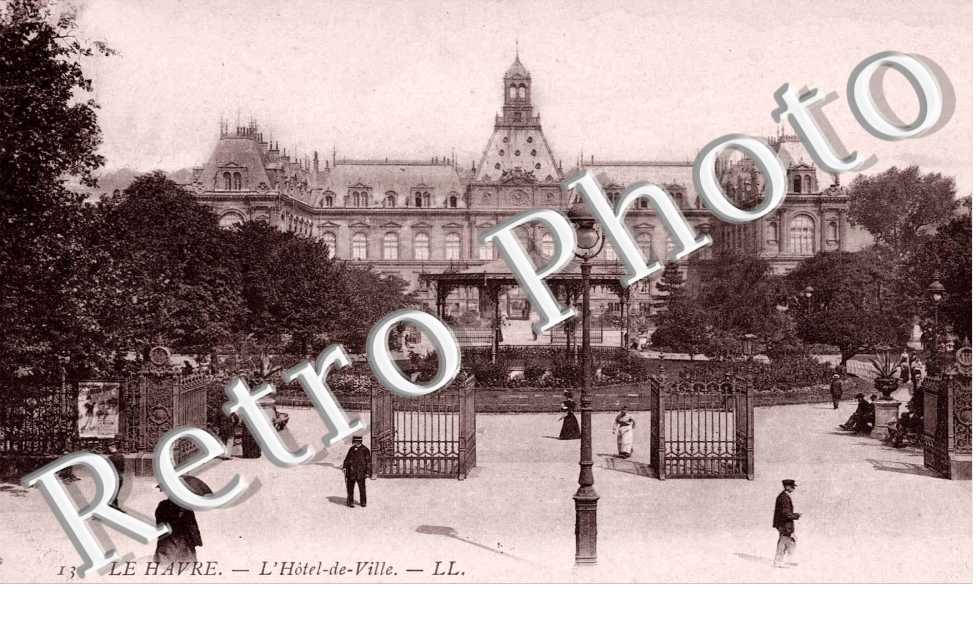 L'HOTEL DE VILLE
