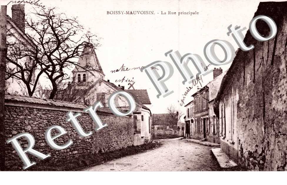 LA RUE PRINCIPALE