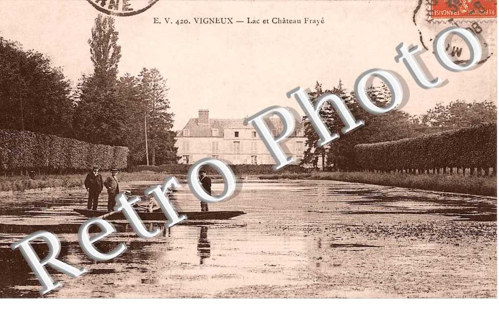 Lac et Chateau Fraye
