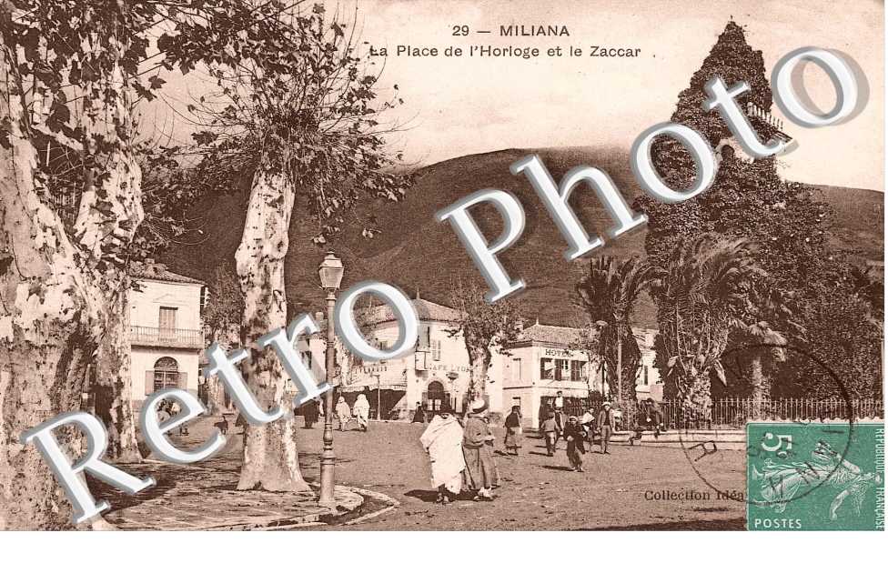 La Place de l'Horloge et le Zaccar