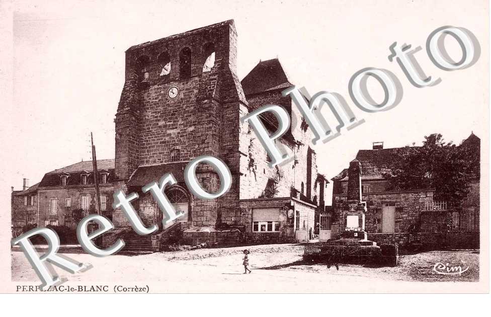 (SS LEGD, EGLISE DS LE VILLAGE)
