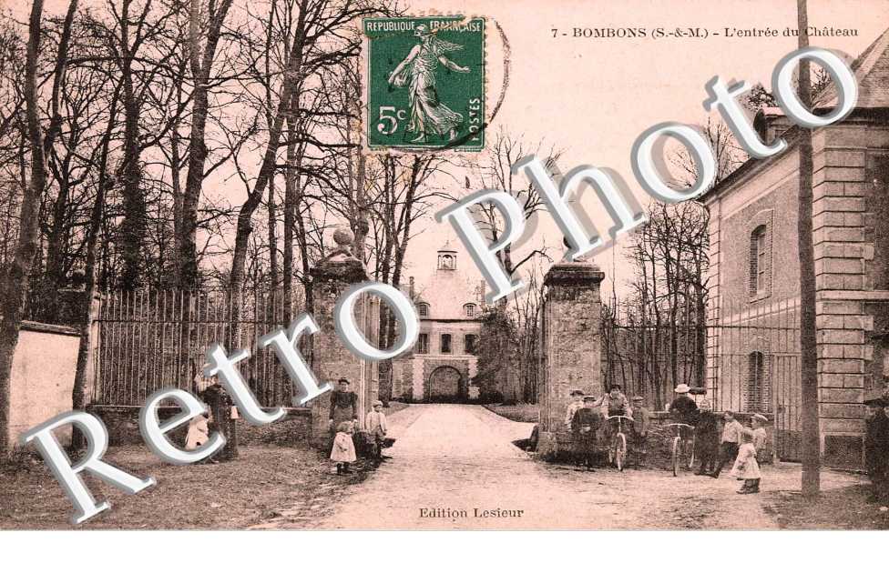 ENTREE DU CHATEAU