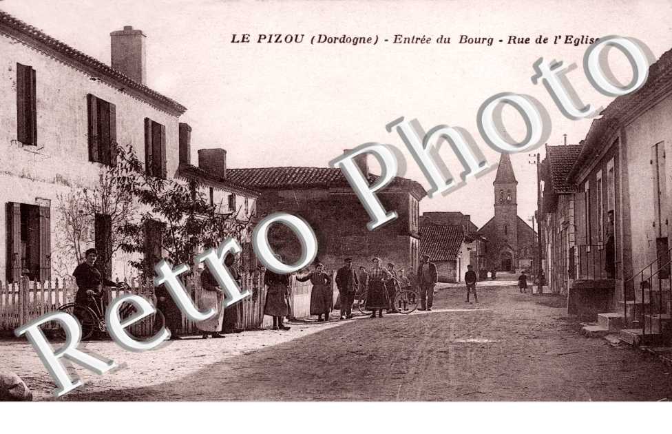Entree du bourg - Rue de l'eglise