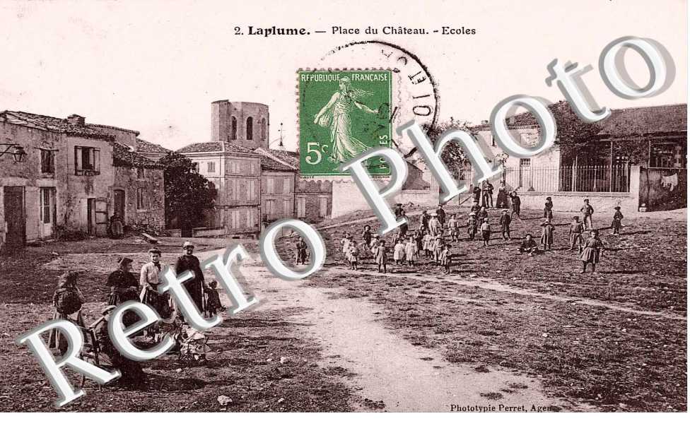Place du chateau - ecoles