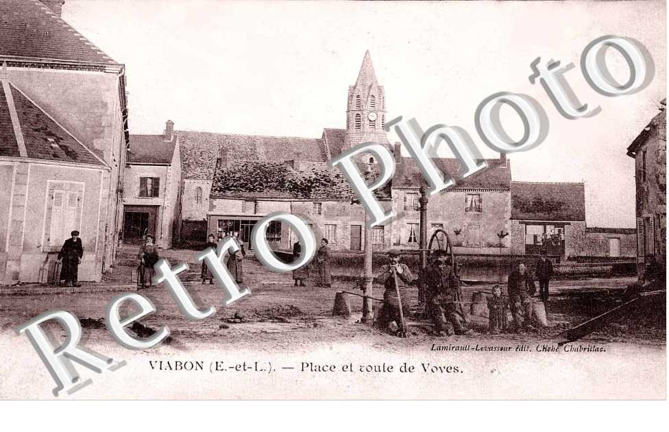 Place et route de Voves