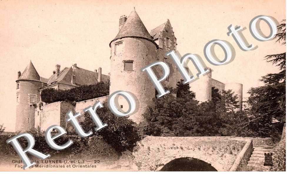 Le village et le chateau