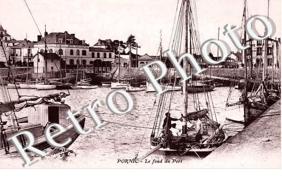  Le fond du port