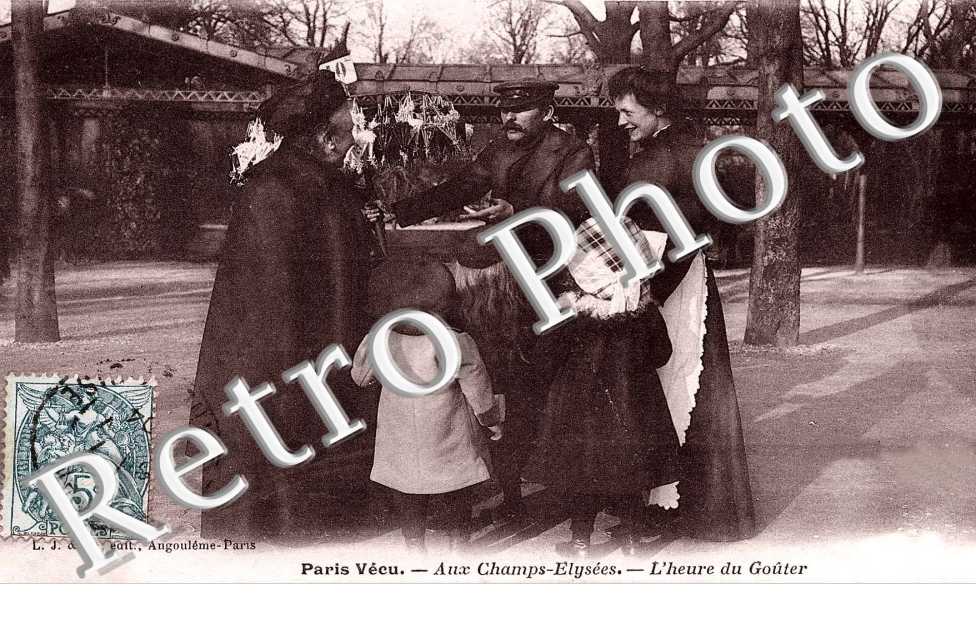 Aux Champs Elysees, l'Heure du Gouter