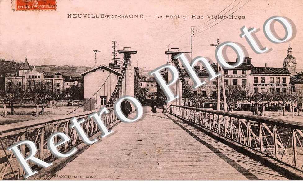 Le pont et la rue Victor Hugo