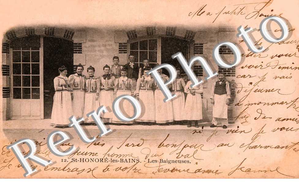 LES BAIGNEUSES