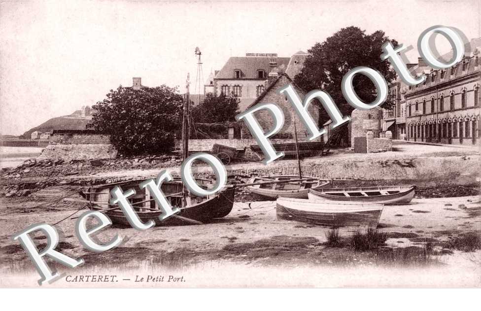Le Petit Port