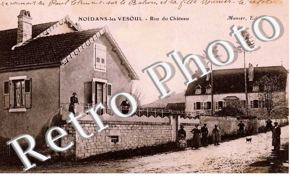 Rue du chateau.