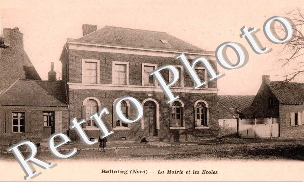 LA MAIRIE ET LES ECOLES