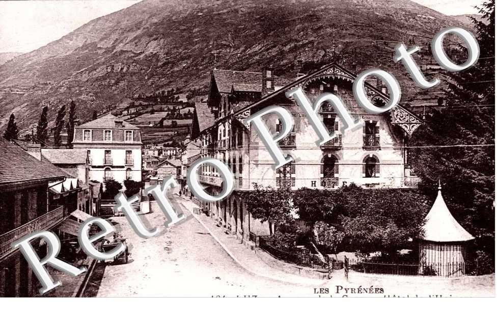 Av de la gare. Hotel de l'Univers