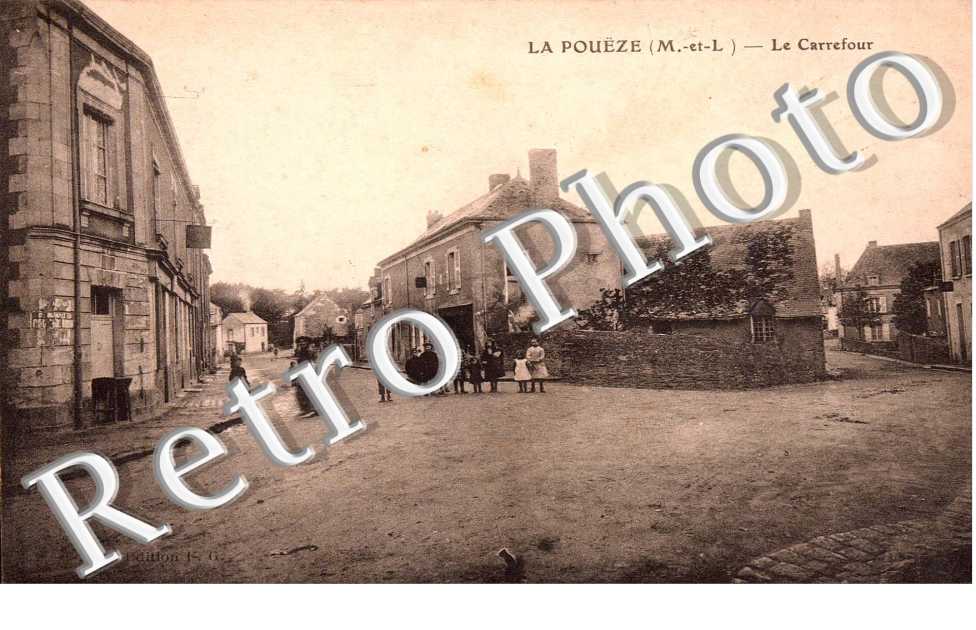 Le Carrefour