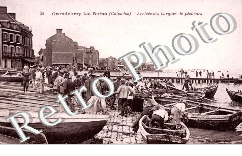arrivee des barques de pecheurs