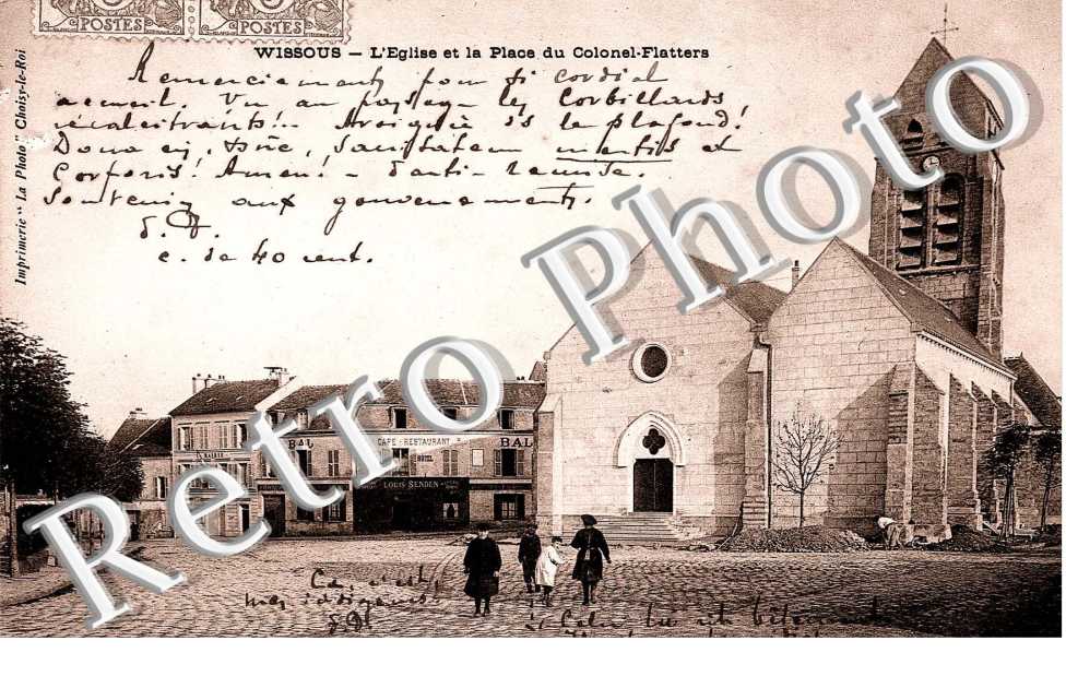 L'eglise et la place du colonel Flatters