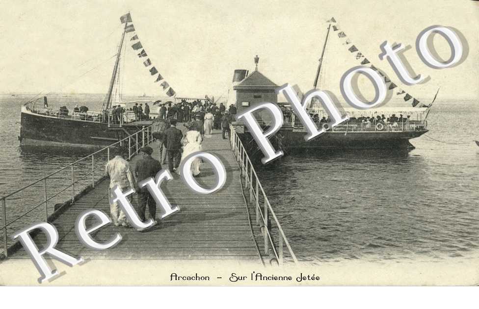 Sur l'ancienne jetee