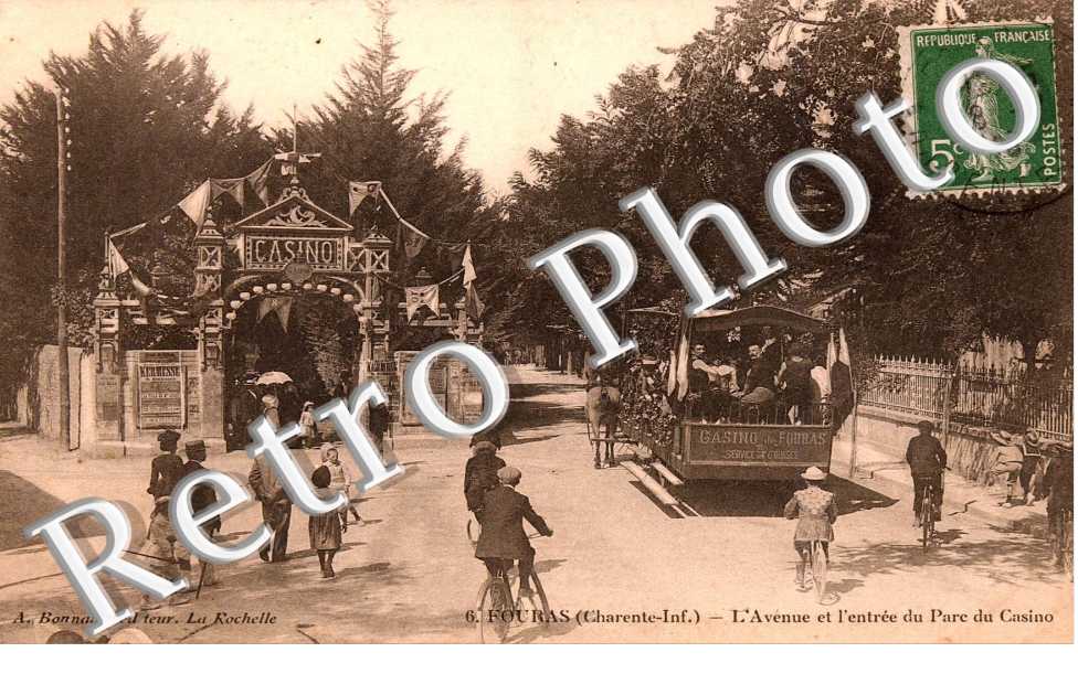 l'avenue et l'entree du parc du casino