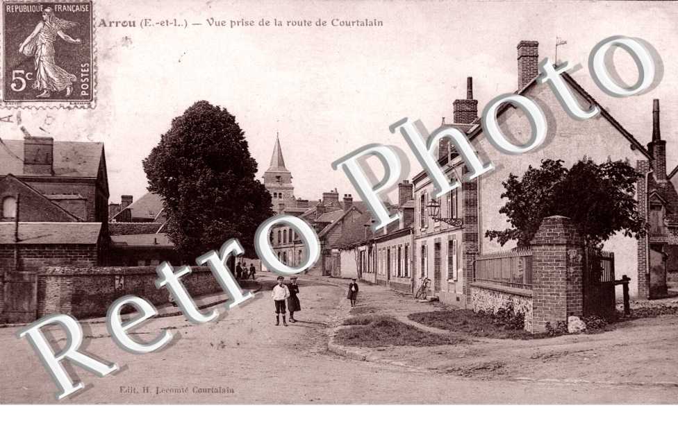 vue prise de la Route de Courtalain