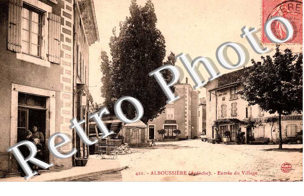 entree du village
