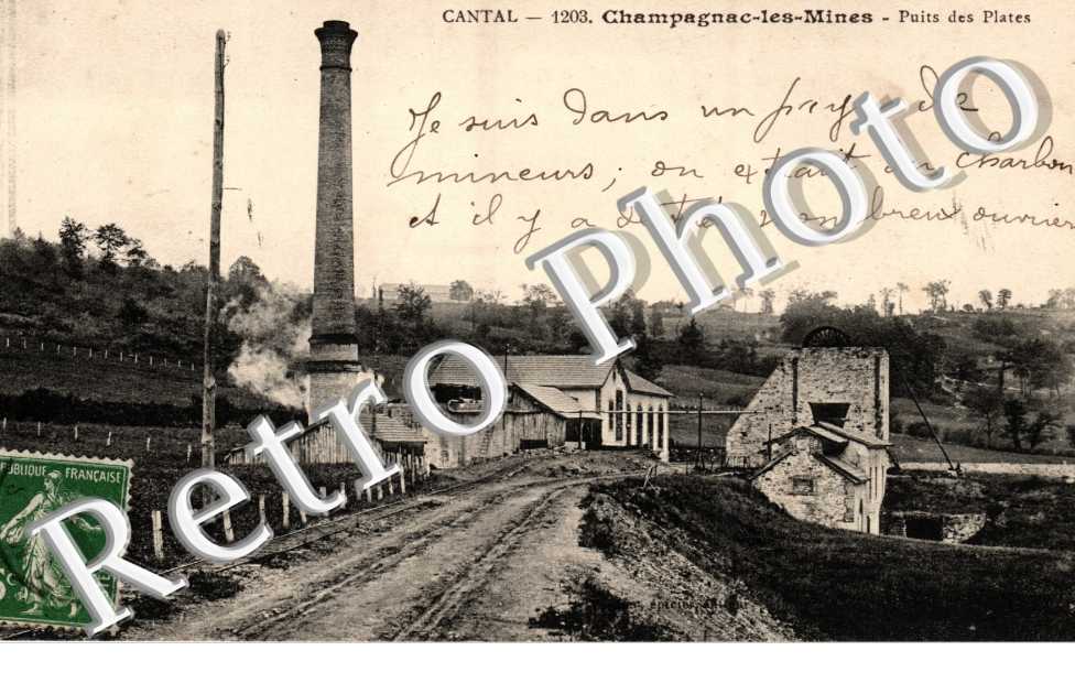 Puits des plates