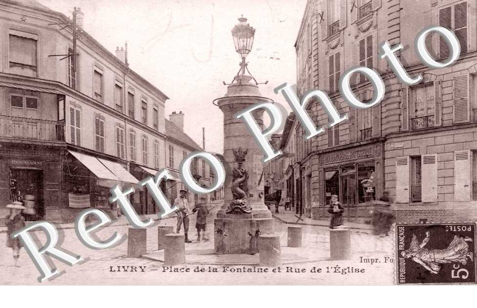 Place de la fontaine et rue de l'eglise