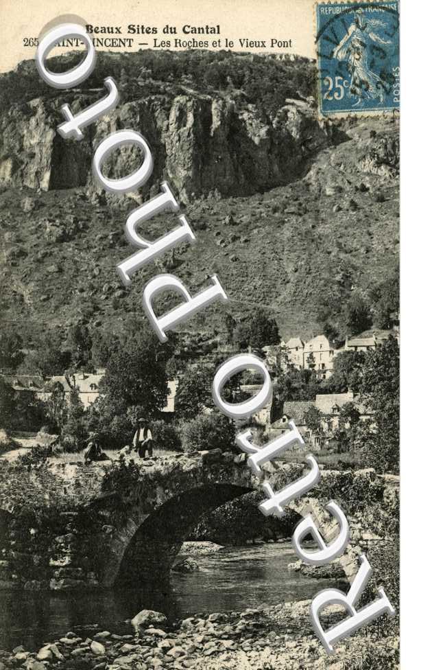 Les roches et le vieux pont