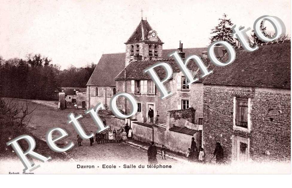 Ecole et Salle du Telephone