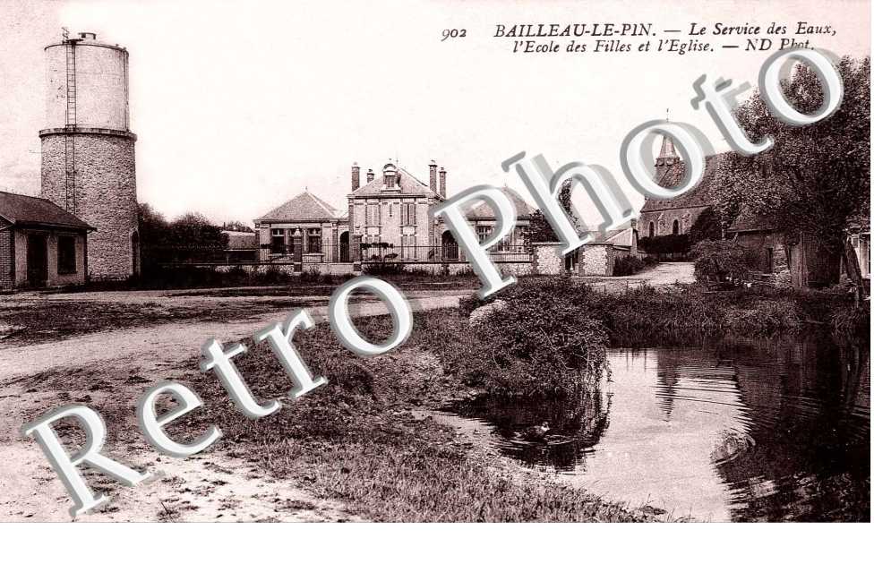 Le service des eaux - l'ecole des filles et l'eglise
