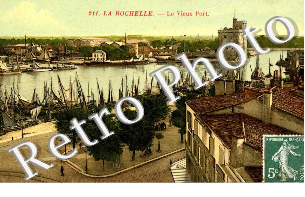 LE VIEUX PORT