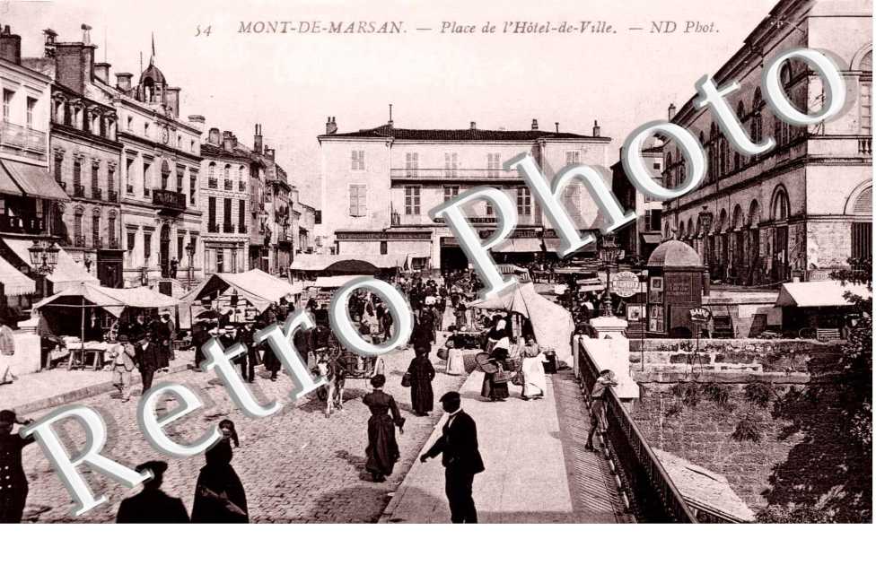 place de l'hôtel de ville 