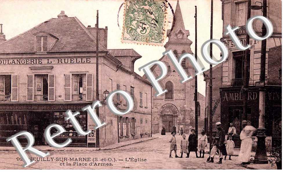 L'Eglise et la Place d'Armes