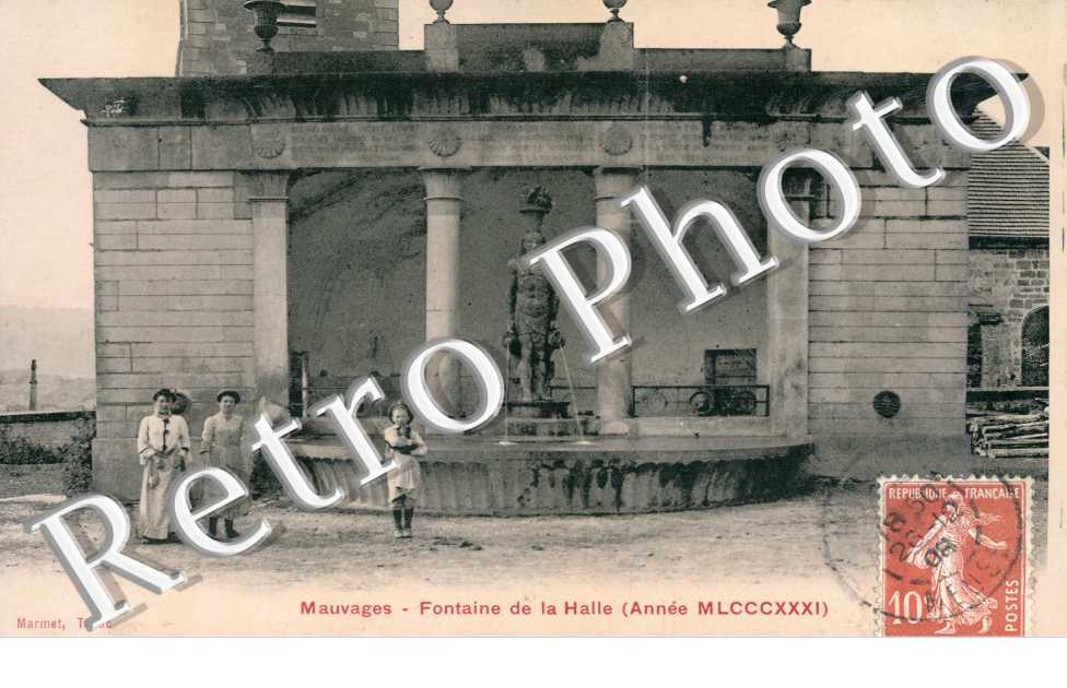 Fontaine de la halle