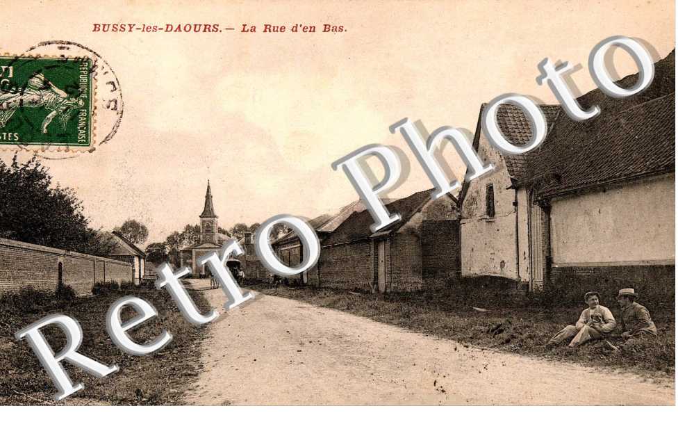 La Rue d'en Bas