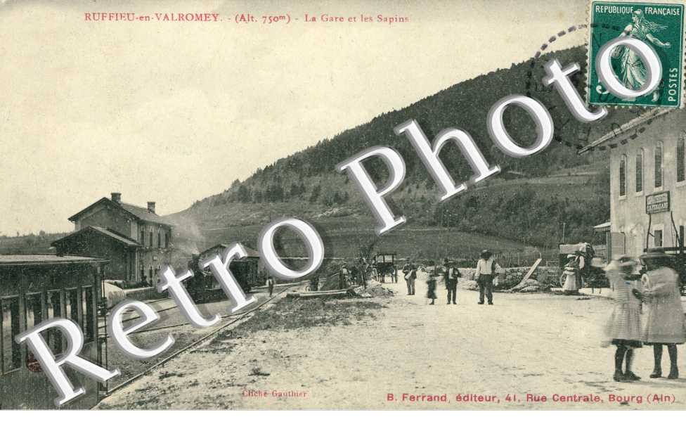 Ruffieu-en-Valromey, la Gare et les Sapins