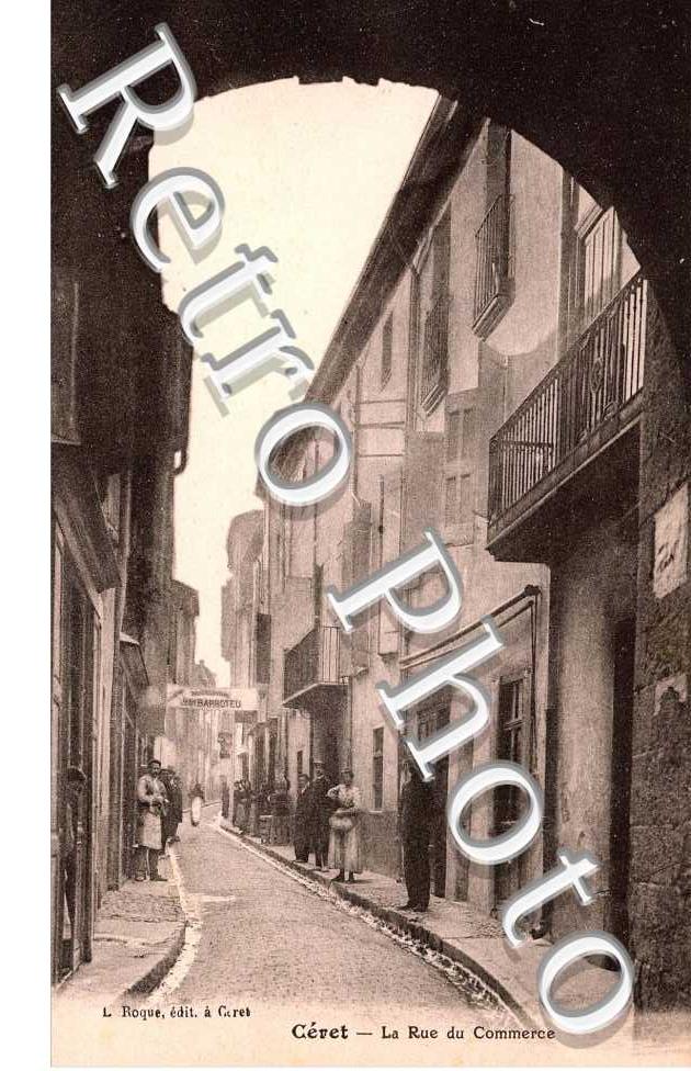 LA RUE DU COMMERCE