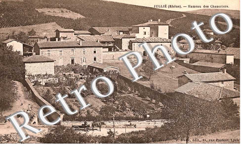 hameau des Chanoriers