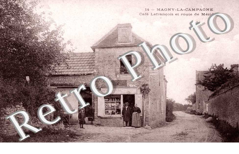 cafe Lefrancois et route de Mezidon
