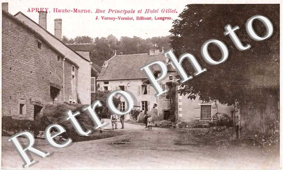 Rue principale et Hotel Gillet