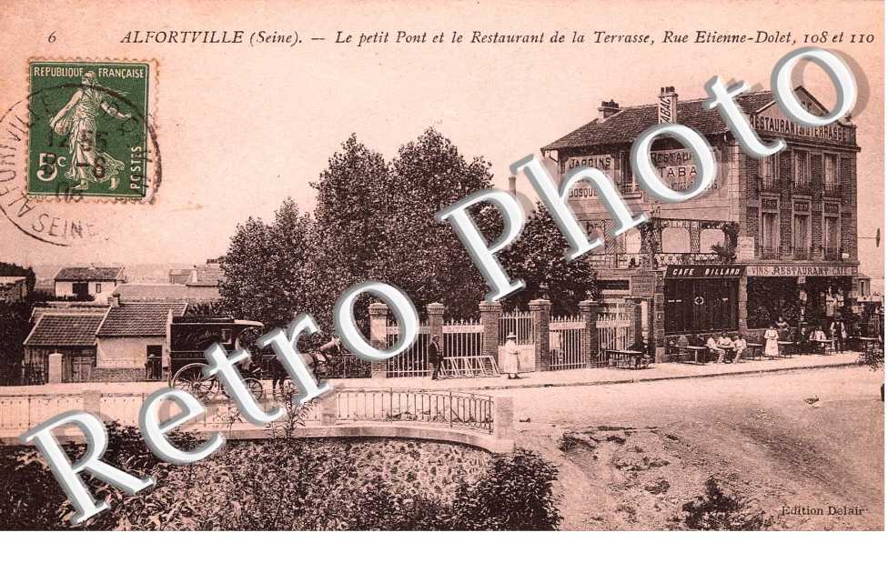 Le petit Pont et le Restaurant de la Terrasse, Rue etienne Dolet