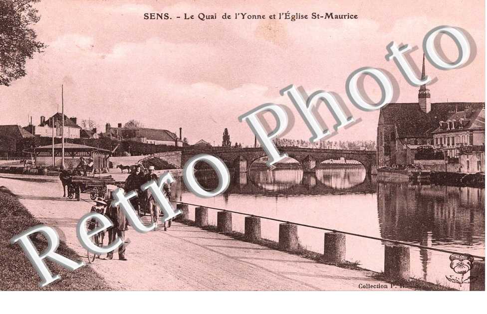 LE QUAI DE L'YONNE ET L'EGLISE 