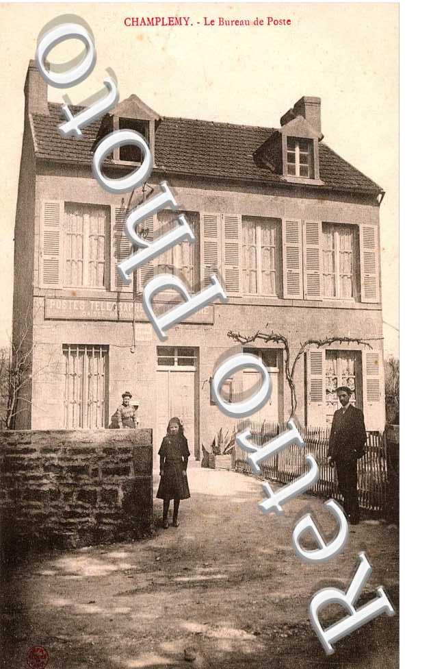 LE BUREAU DE POSTE