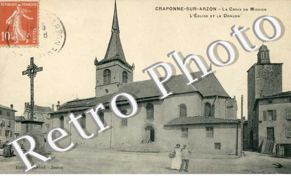 la croix de mission l'eglise et le donjon
