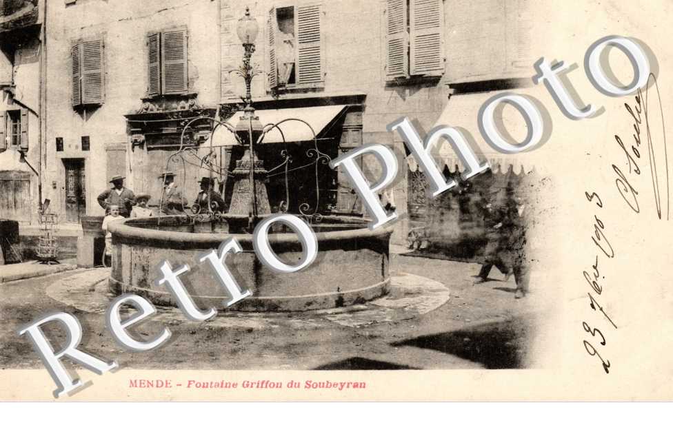 FONTAINE GRIFFON DE SOUBEYRAN
