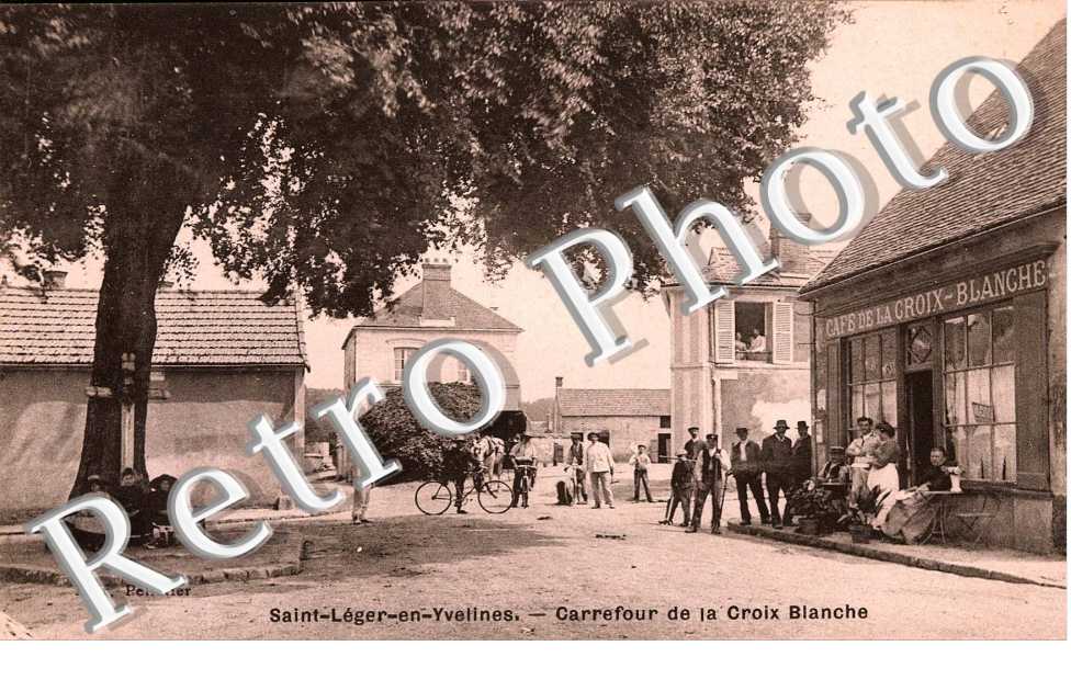 CARREFOUR DE LA CROIX BLANCHE